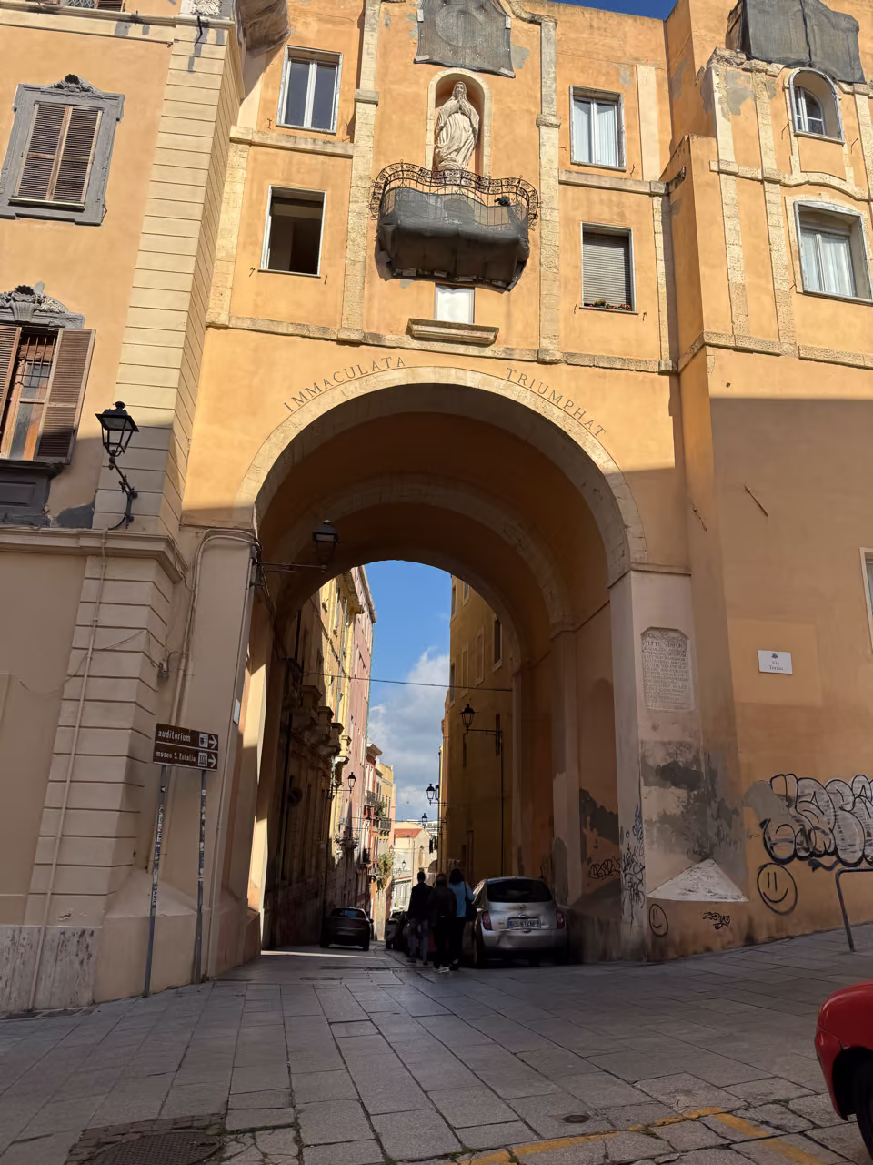 Groß (IMG_9376).avif