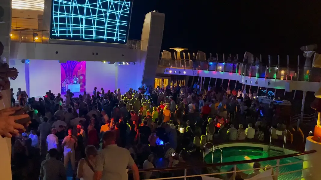 Happy Birthday AIDAblu